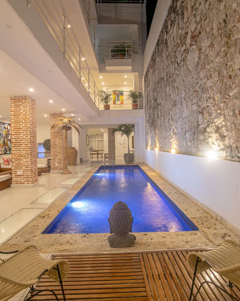 13 Bedroom Mansion in the Old City