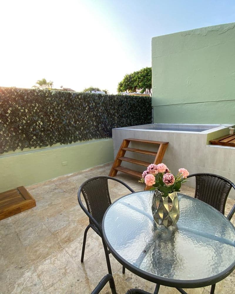 Beautiful 3 Bedroom Old City House