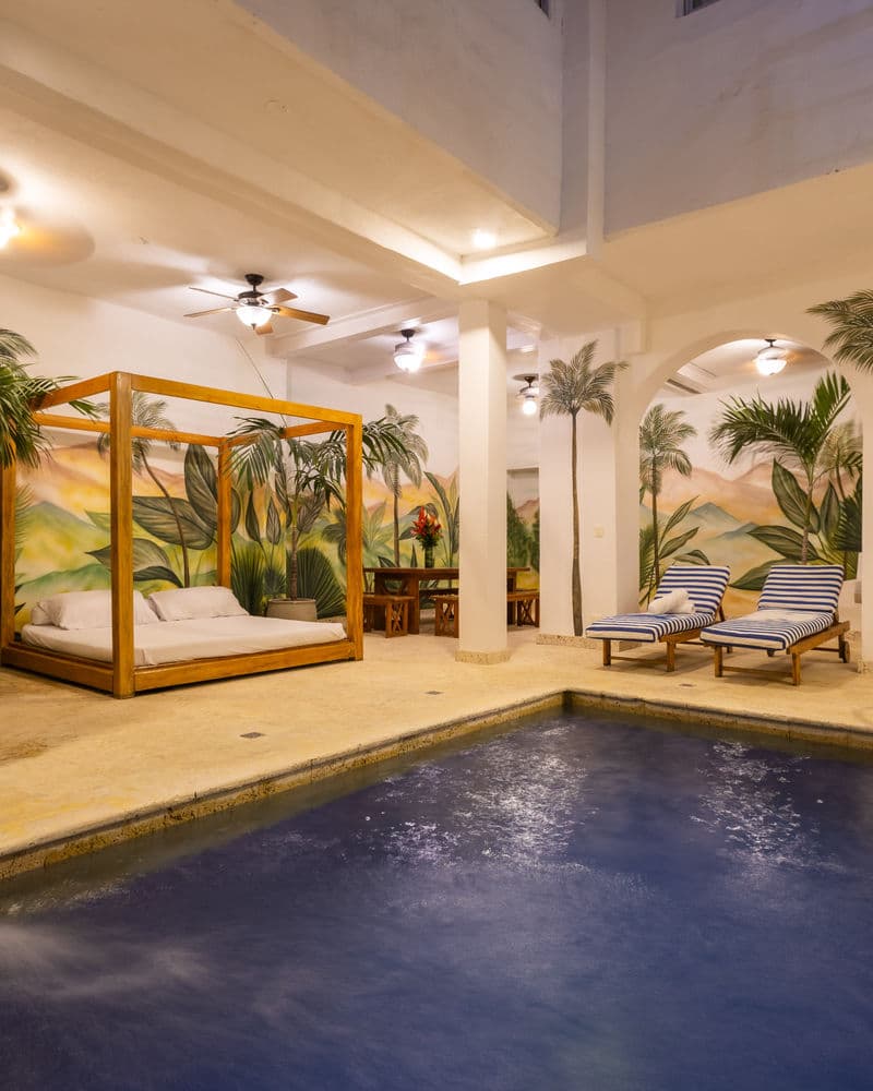 Beautiful 13 BR House in the Old City