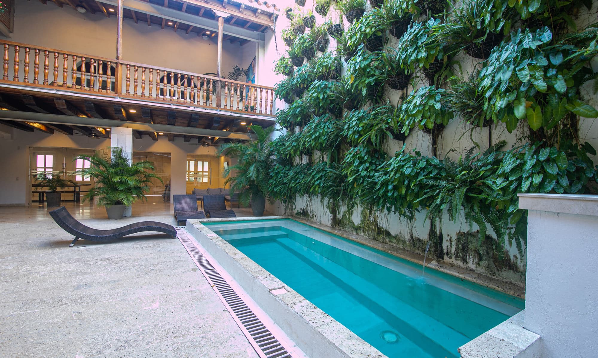 15 Bedroom Villa in the Old City